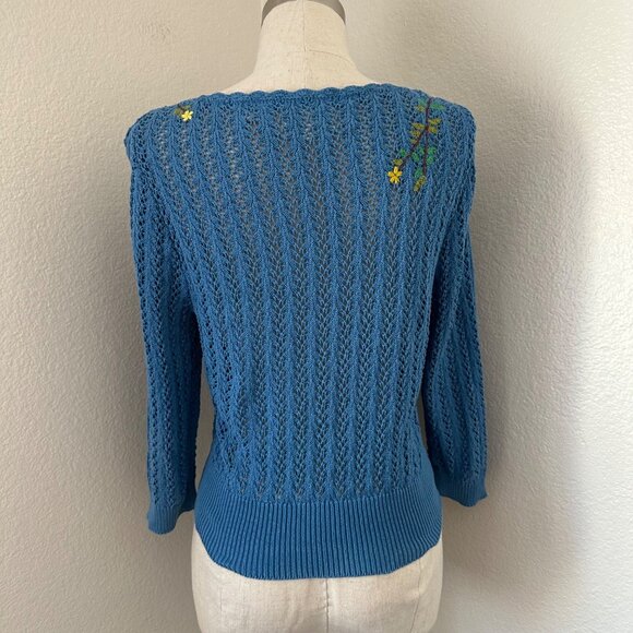 Anthropologie Guinevere Crochet Knit Cardigan V Neck Floral Embroidered Boho Blu - Picture 2 of 11